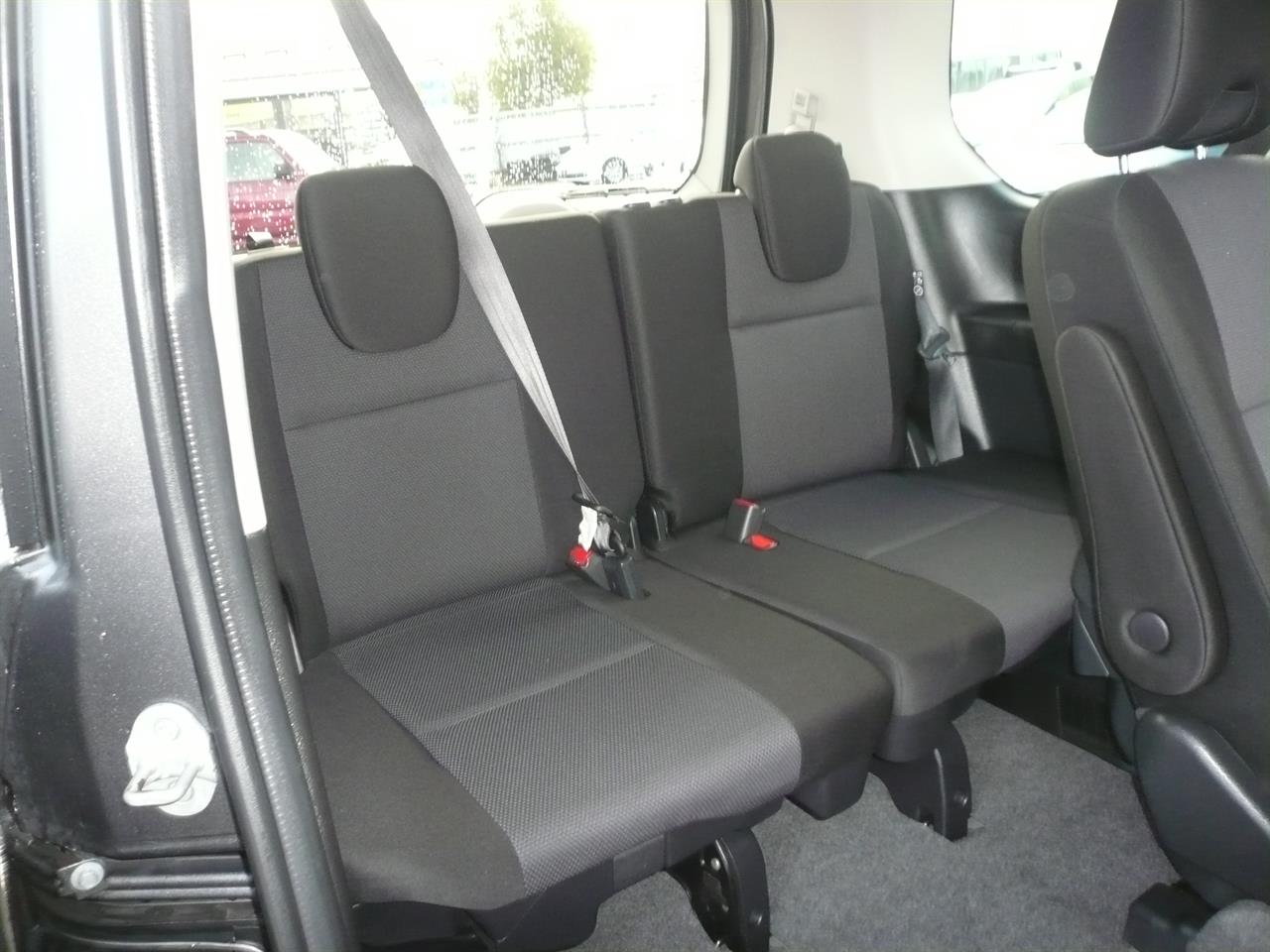 2019 Nissan SERENA