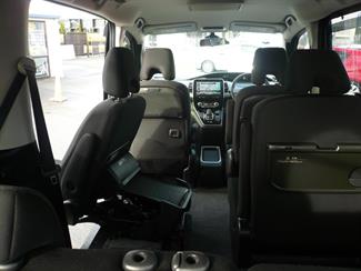 2019 Nissan SERENA - Thumbnail