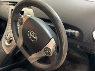 2013 Toyota Prius - Thumbnail