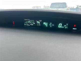 2013 Toyota Prius - Thumbnail