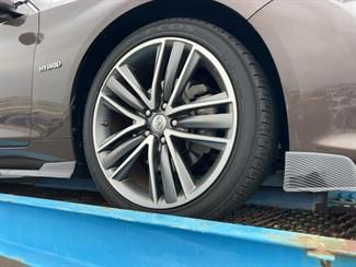 2014 Nissan Skyline - Thumbnail