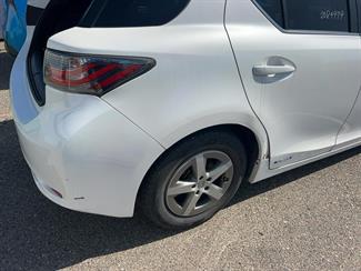 2012 Lexus CT200H - Thumbnail