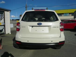 2016 Subaru Forester - Thumbnail