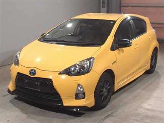 2014 Toyota Aqua - Thumbnail