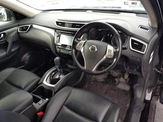 2017 Nissan X-TRAIL - Thumbnail