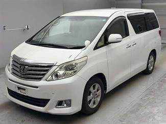 2013 Toyota Alphard