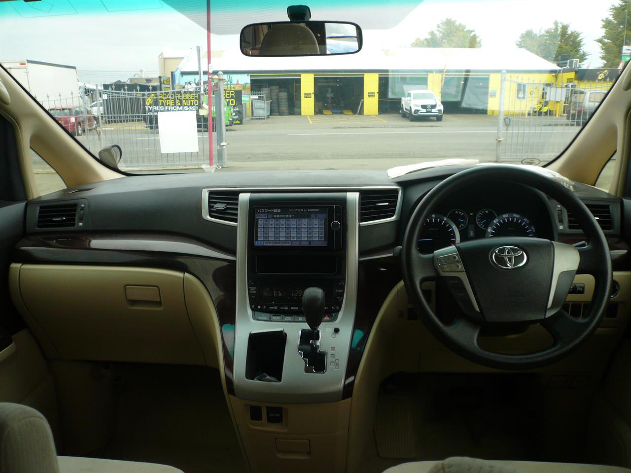 2012 Toyota VELLFIRE