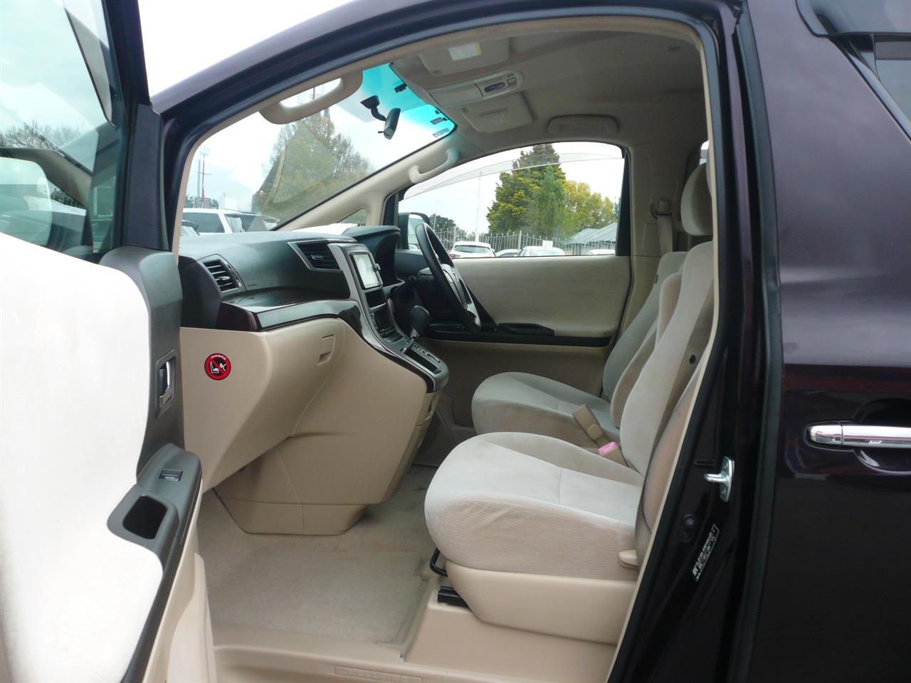 2012 Toyota VELLFIRE