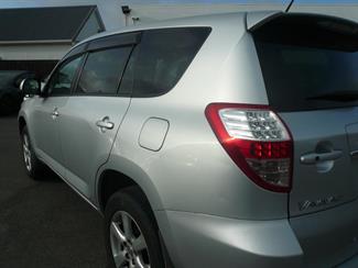 2008 Toyota VANGUARD - Thumbnail