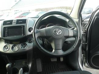 2008 Toyota VANGUARD - Thumbnail
