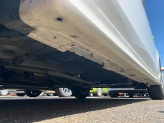 2016 Toyota Prius - Thumbnail