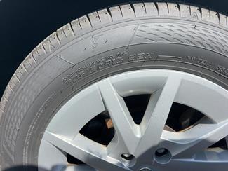 2016 Toyota Prius - Thumbnail