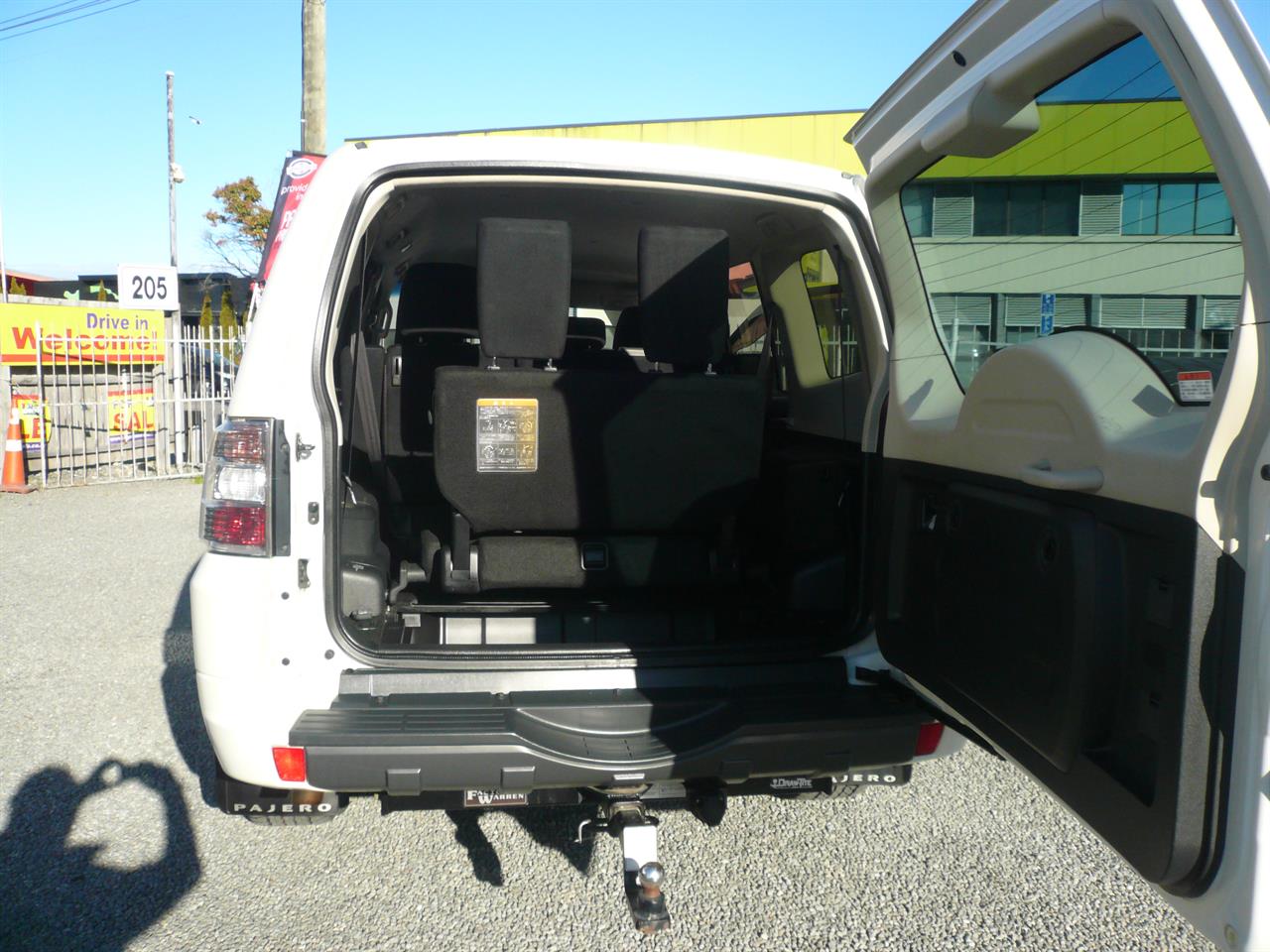2013 Mitsubishi Pajero