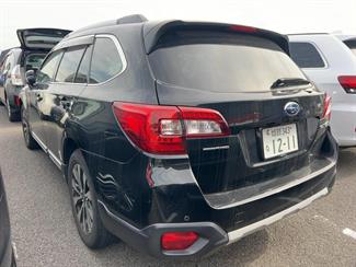2015 Subaru OUTBACK - Thumbnail