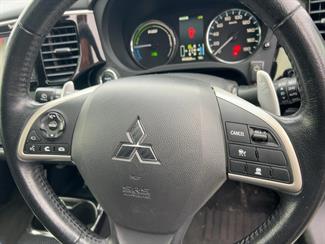 2013 Mitsubishi Outlander - Thumbnail