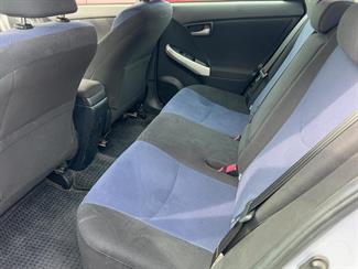 2013 Toyota Prius - Thumbnail