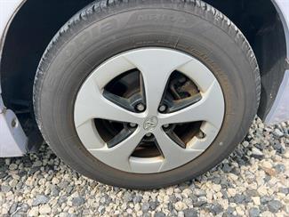 2013 Toyota Prius - Thumbnail