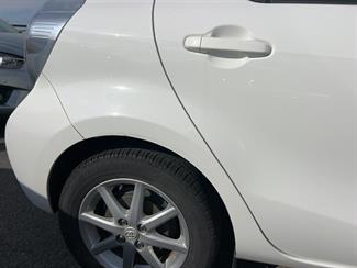 2013 Toyota Aqua - Thumbnail