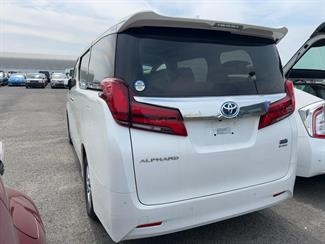 2022 Toyota Alphard - Thumbnail