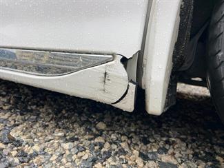 2012 Toyota VELLFIRE - Thumbnail