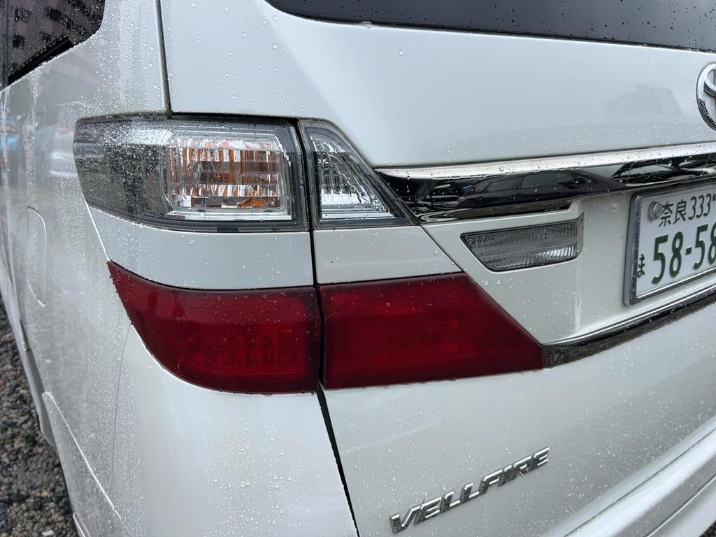 2012 Toyota VELLFIRE