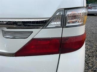 2012 Toyota VELLFIRE - Thumbnail