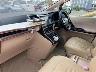 2012 Toyota VELLFIRE - Thumbnail