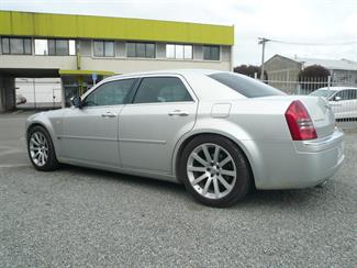 2006 Chrysler 300C V8 - Thumbnail