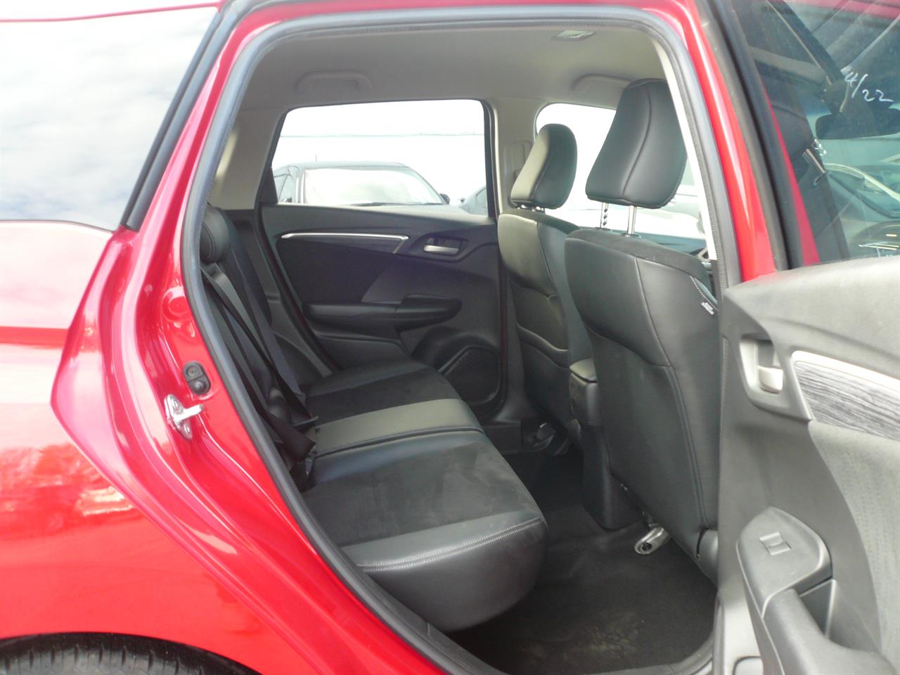 2015 Honda FIT SHUTTLE