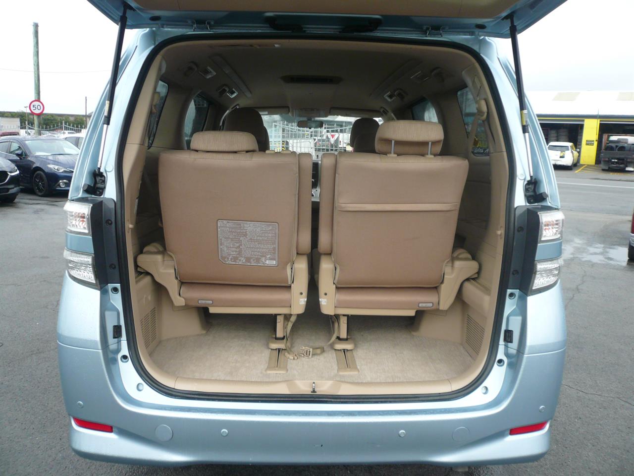 2014 Toyota VELLFIRE