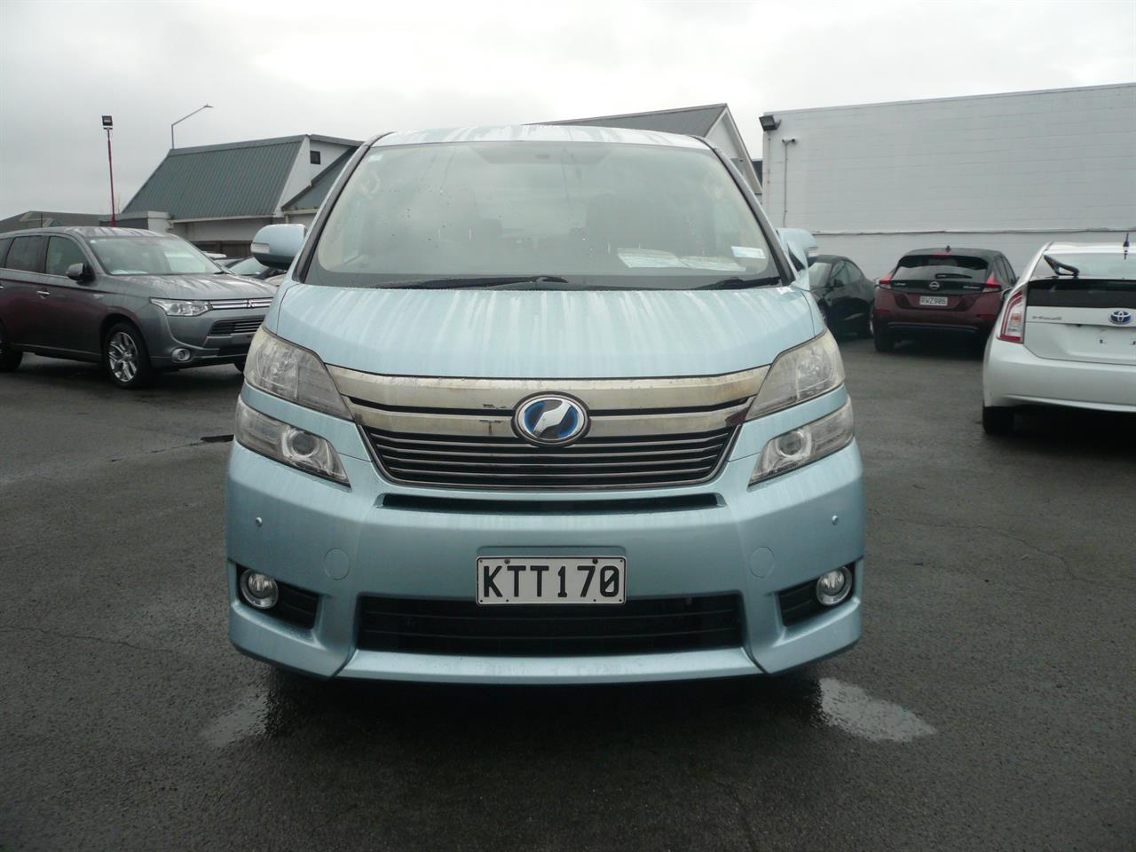 2014 Toyota VELLFIRE