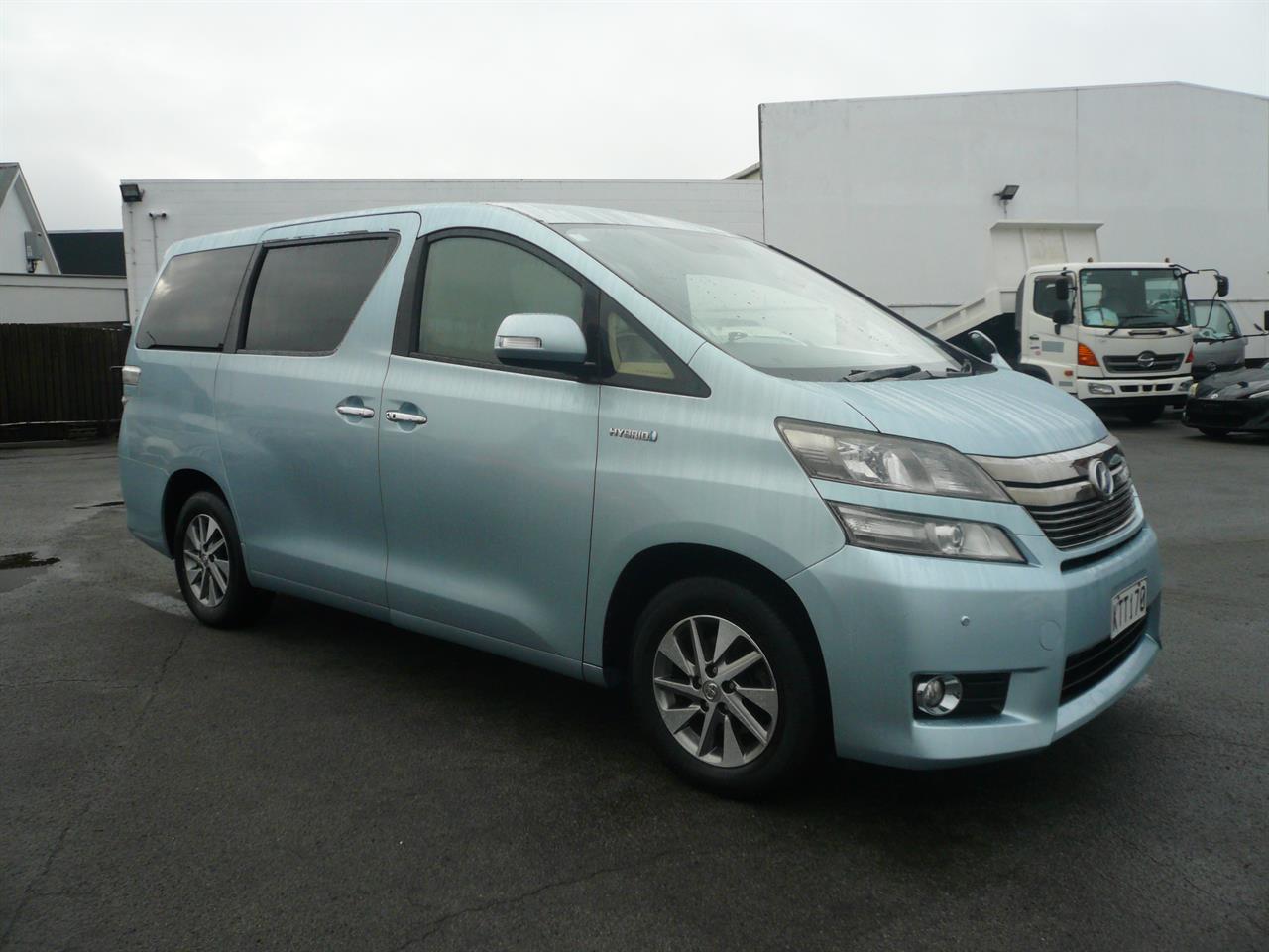 2014 Toyota VELLFIRE