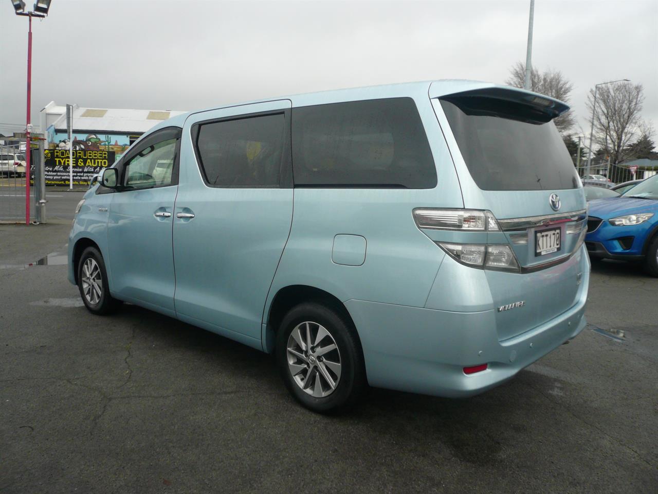2014 Toyota VELLFIRE