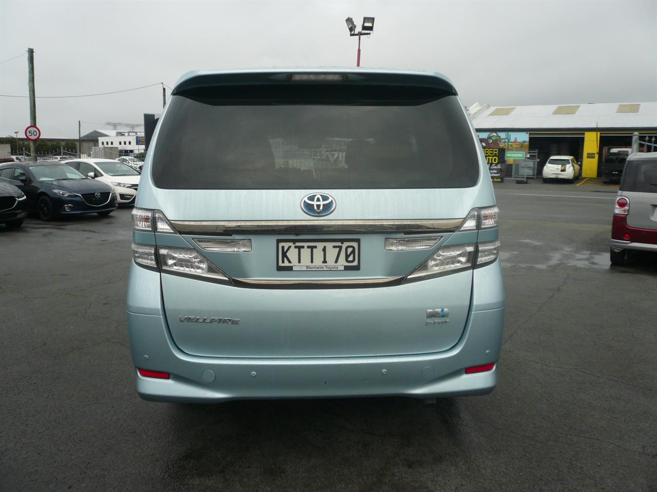 2014 Toyota VELLFIRE