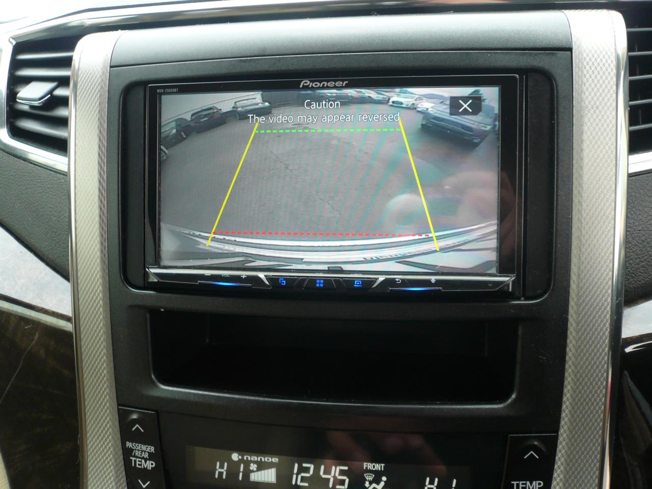 2014 Toyota VELLFIRE