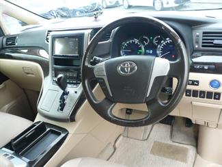 2014 Toyota VELLFIRE - Thumbnail