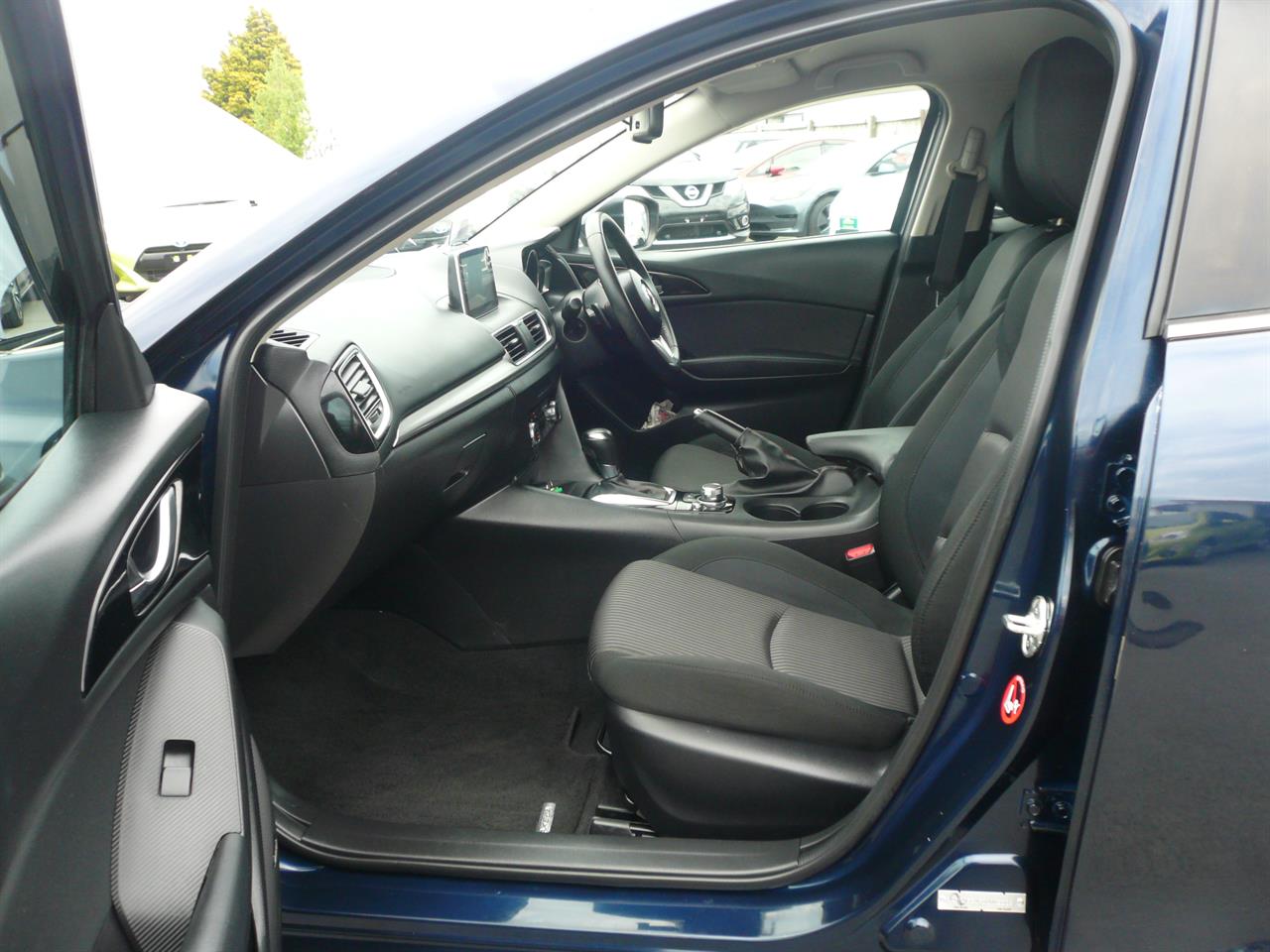 2013 Mazda Axela