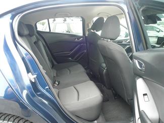 2013 Mazda Axela - Thumbnail