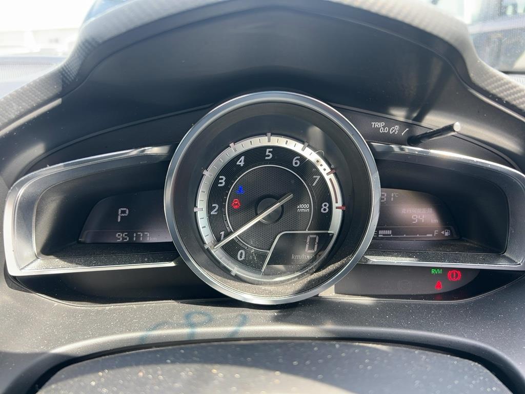 2013 Mazda Axela