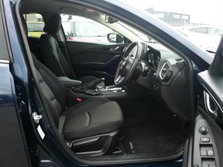 2013 Mazda Axela - Thumbnail