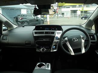 2020 Toyota Prius - Thumbnail
