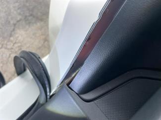 2013 Mitsubishi Outlander phev - Thumbnail