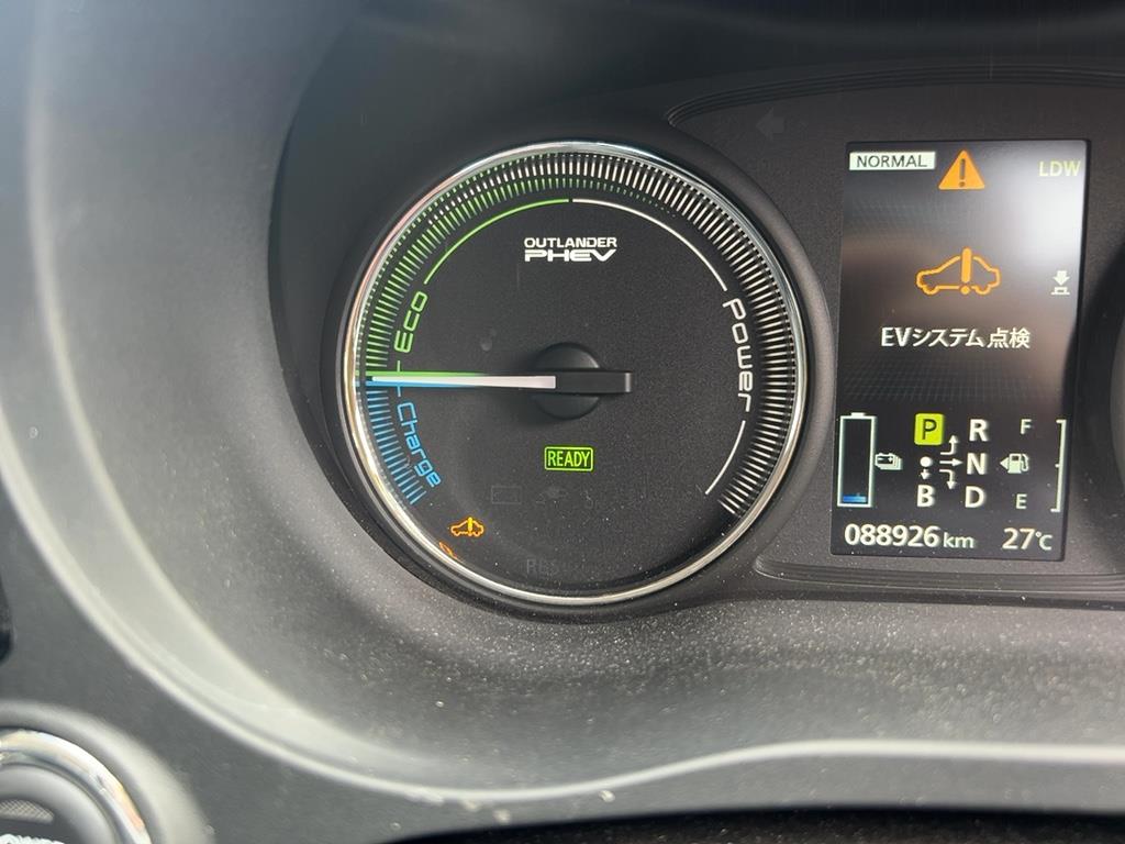 2013 Mitsubishi Outlander phev