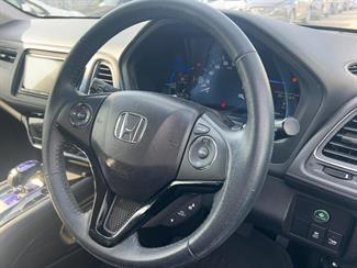 2014 Honda VEZEL - Thumbnail