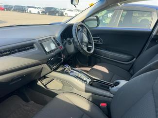 2014 Honda VEZEL - Thumbnail