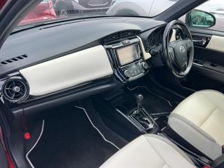 2018 Toyota COROLLA - Thumbnail