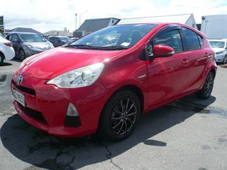 2014 Toyota Aqua - Thumbnail