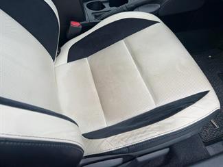 2016 Toyota AURIS - Thumbnail