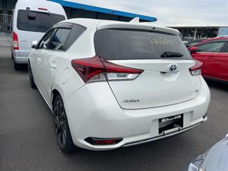 2016 Toyota AURIS - Thumbnail