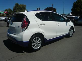 2016 Toyota Aqua - Thumbnail